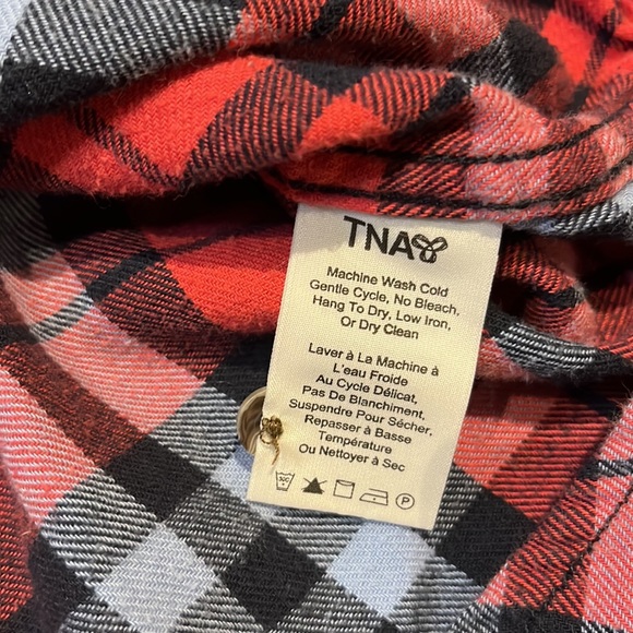 TNA soft plaid long sleeve button down oversized top - Picture 7 of 10